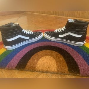 Vans Sk8 Hi Shoe Black / Black / White